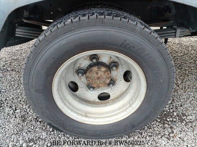 2013 HINO DUTRO LONG image 11