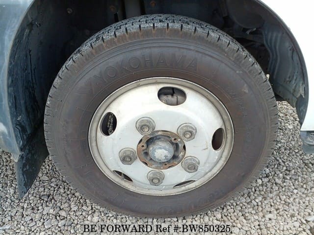 2013 HINO DUTRO LONG image 12