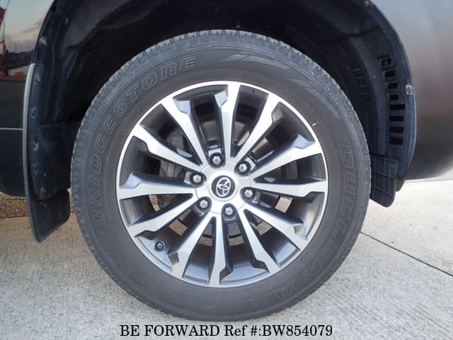 2018 TOYOTA LAND CRUISER PRADO TX L PACKAGE image 12