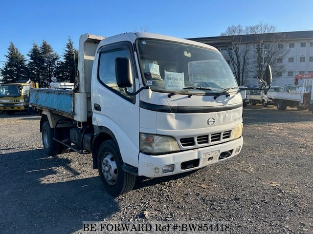 2004 HINO DUTRO image 11