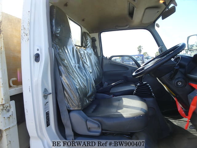 2016 HINO DUTRO image 17