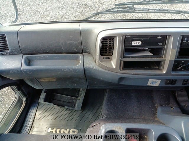 2008 HINO RANGER image 24