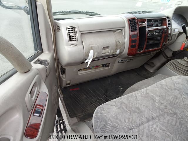 2007 HINO DUTRO image 25