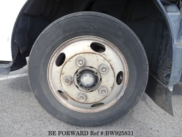 2007 HINO DUTRO image 9