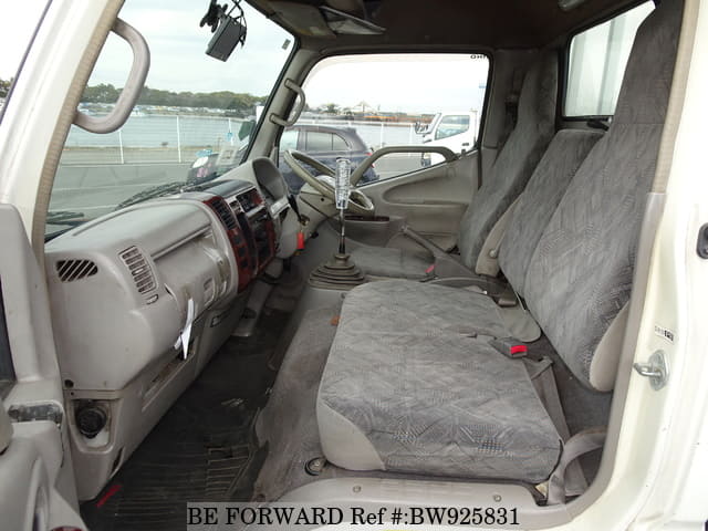 2007 HINO DUTRO image 18