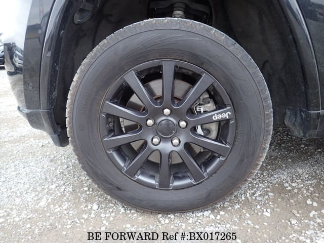 2016 JEEP GRAND CHEROKEE image 9