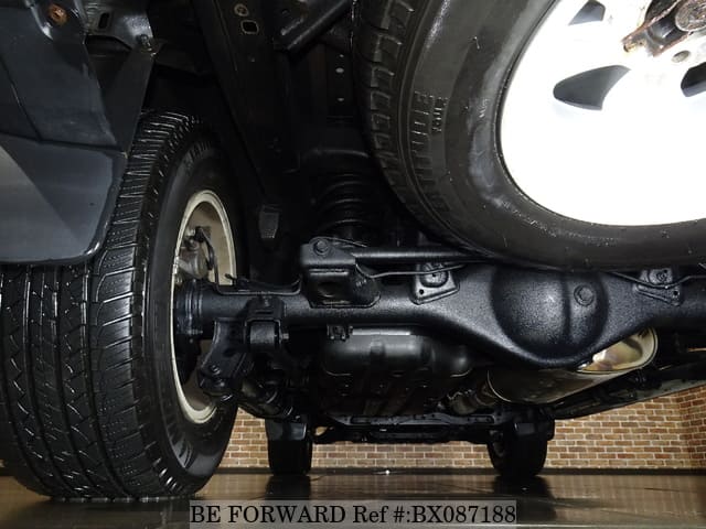 2018 TOYOTA LAND CRUISER PRADO TX L PACKAGE image 15