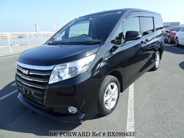トヨタ ノア 80系 後期：純正 リヤスポイラー（LED付）HYBRID G
