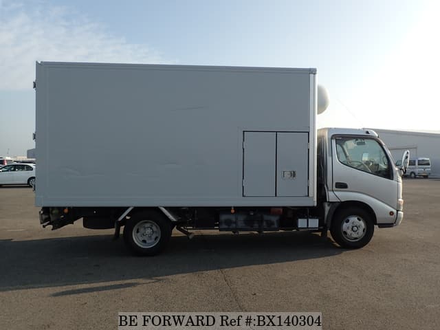 2007 HINO DUTRO HYBRID image 6