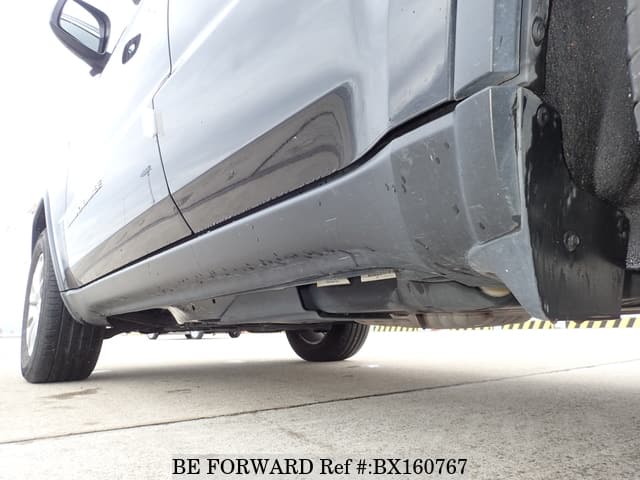 2016 JEEP GRAND CHEROKEE LAREDO image 19