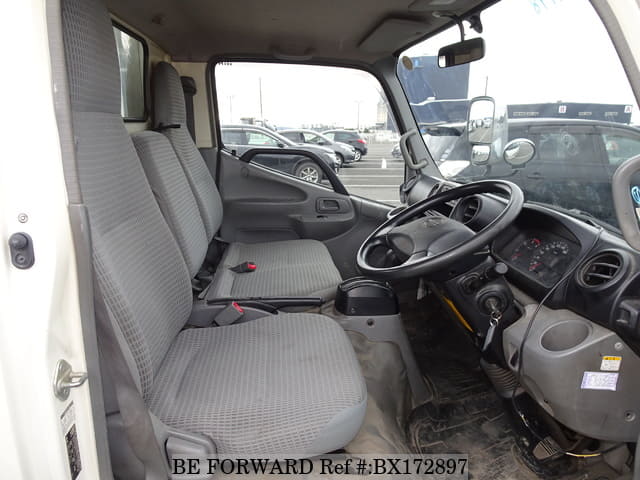 2013 HINO DUTRO image 17