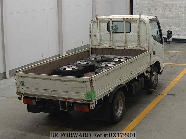 2008 HINO DUTRO image 2