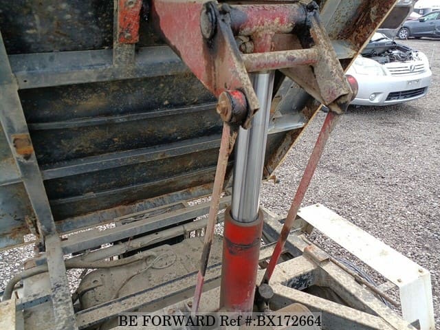 1997 DAIHATSU HIJET TRUCK image 4