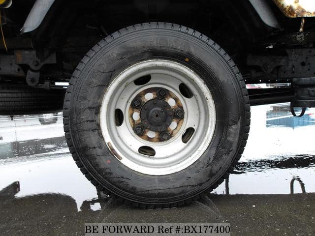 2014 HINO DUTRO image 11