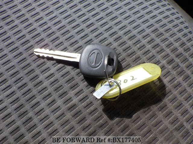 2012 HINO DUTRO image 30