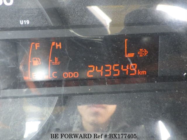 2012 HINO DUTRO image 26