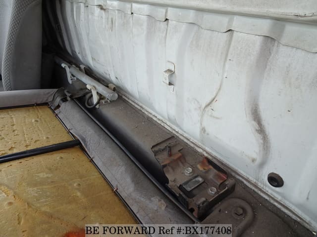 2005 HINO DUTRO image 21