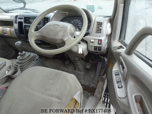 2005 HINO DUTRO image 22
