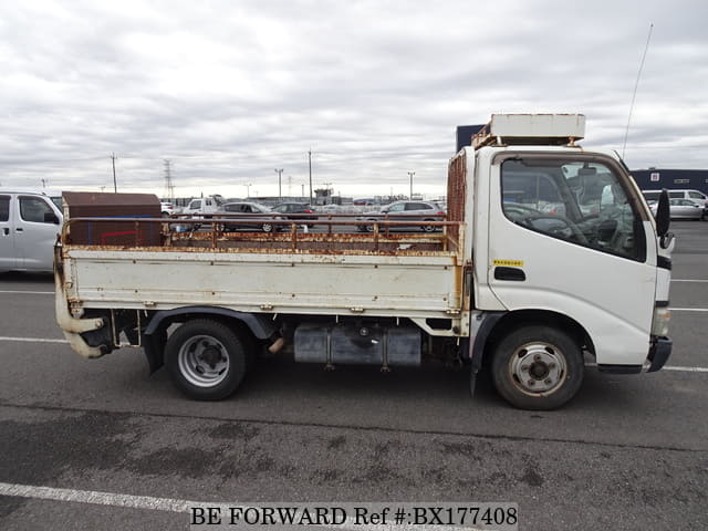 2005 HINO DUTRO image 6