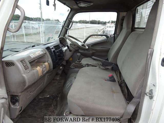 2005 HINO DUTRO image 18