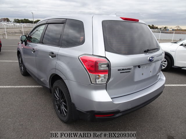 2015 SUBARU FORESTER 2.0I image 3
