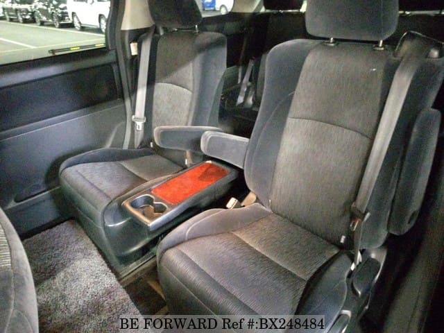 Toyota Alphard 2008: Legenda Mewah yang Tetap Berjaya