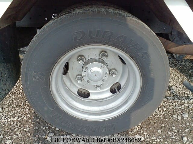 2005 HINO DUTRO image 11