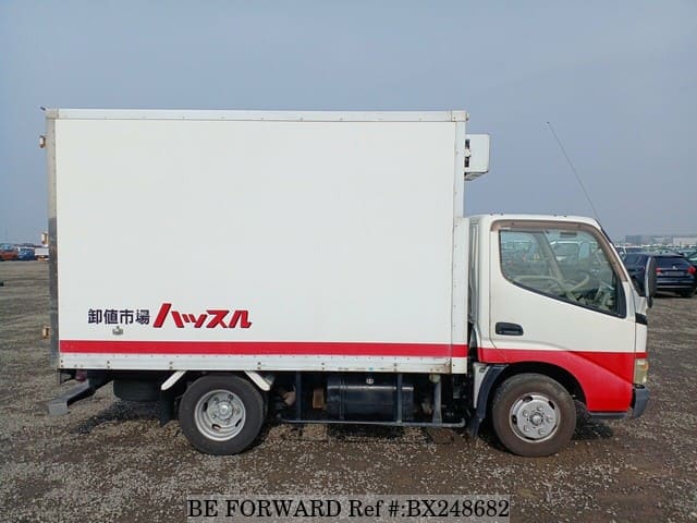 2005 HINO DUTRO image 6