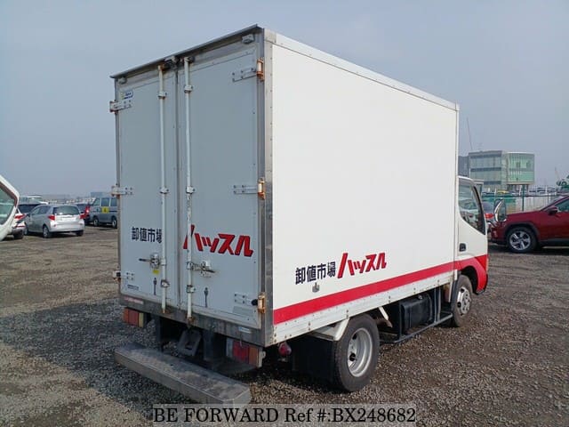 2005 HINO DUTRO image 5