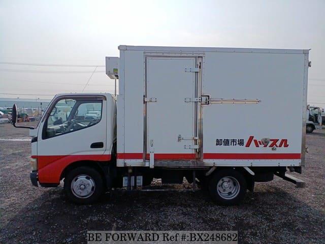 2005 HINO DUTRO image 2