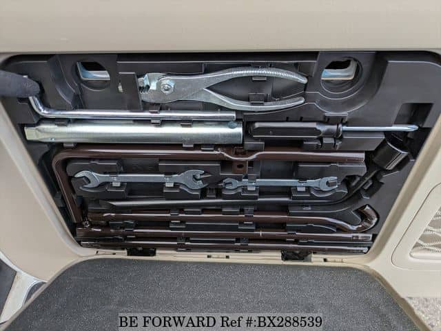 2003 TOYOTA LAND CRUISER PRADO TX image 30