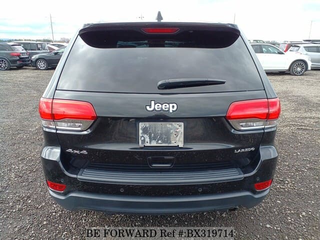 2016 JEEP GRAND CHEROKEE CHROME EDITION image 4