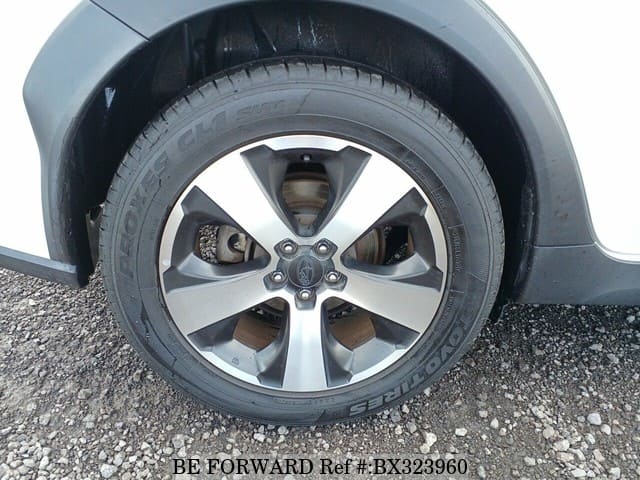 2015 SUBARU XV HYBRID 2.0I-L EYESIGHT image 11