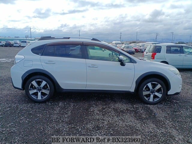 2015 SUBARU XV HYBRID 2.0I-L EYESIGHT image 6