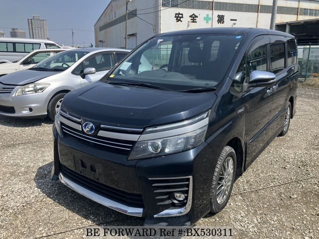 hyyさん　　　￼ のみが購入できる。 Used 2017 TOYOTA VOXY HYBRID ZS KIRAMEKI 2/DAA-ZWR80W for Sale