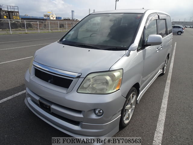 Подержанные 2006 TOYOTA NOAH X LIMITED/DBA-AZR65G на продажу