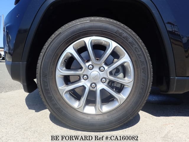 2016 JEEP GRAND CHEROKEE CHROME EDITION image 9