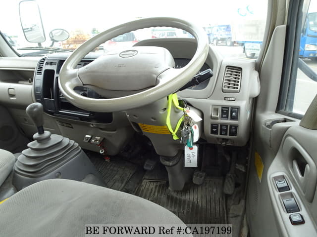 2007 HINO DUTRO image 26