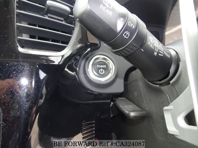 2015 MITSUBISHI Outlander PHEV DLA-GG2W GG2W-0105773