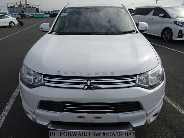 2015 MITSUBISHI Outlander PHEV DLA-GG2W GG2W-0105773