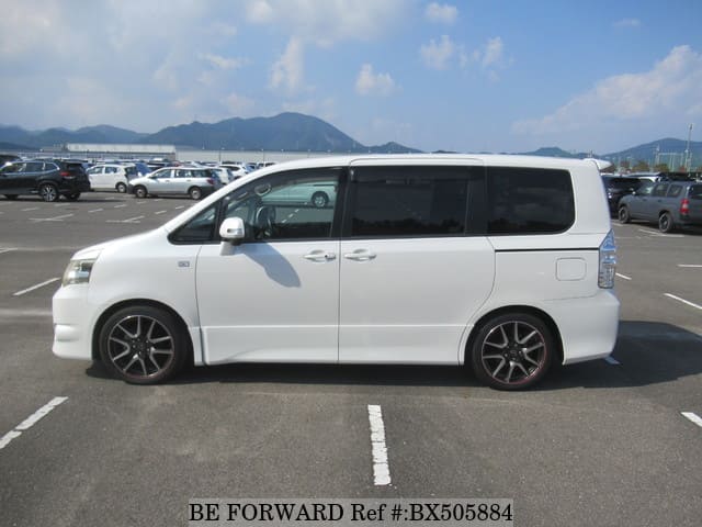 Used 2011 TOYOTA NOAH SiGs7/7//DBA-ZRR70W for Sale BX505884 - BE