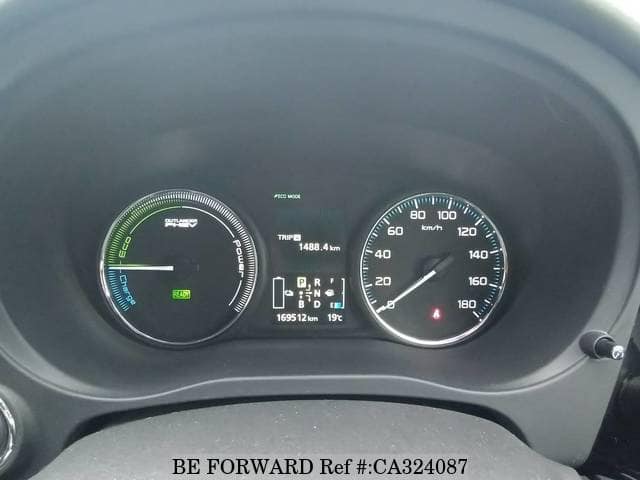 2015 MITSUBISHI Outlander PHEV DLA-GG2W GG2W-0105773