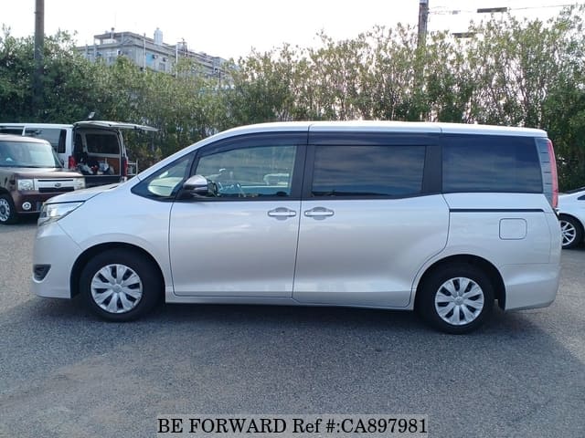 Used 2017 TOYOTA NOAH X/DBA-ZRR80G for Sale CA897981 - BE FORWARD