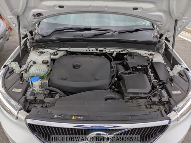 2018 VOLVO XC40 DBA-XB420XC YV1XZACMDK2094639