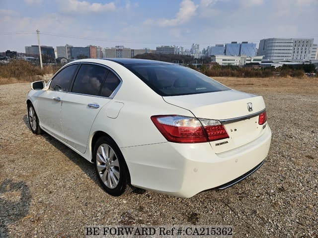 2013 HONDA ACCORD image 8