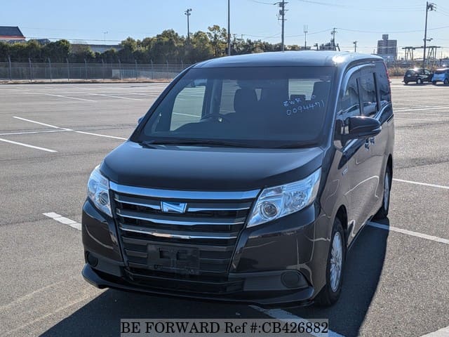 Used 2015 TOYOTA NOAH HYBRID X/DAA-ZWR80G for Sale CB426882 - BE