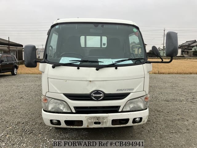 2013 HINO DUTRO image 8