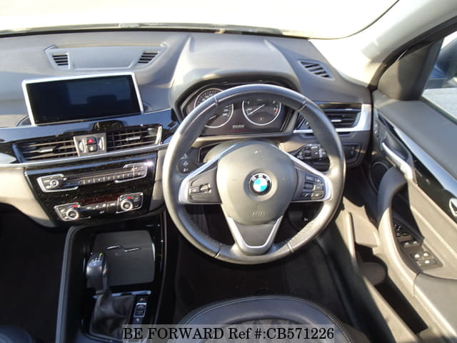 2017 BMW X1 DBA-HS20 WBAHS920X05G64341