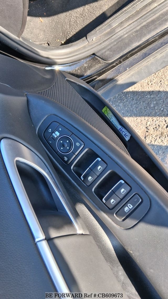2021 HYUNDAI SONATA DN8 image 28