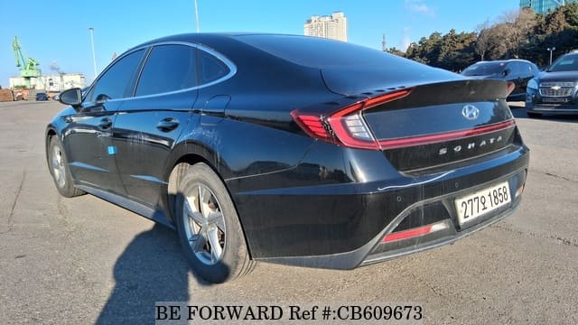 2021 HYUNDAI SONATA DN8 image 3